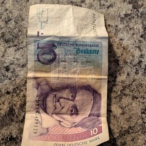 Vintage 10 Deutsche Mark Banknote - Purple and Blue